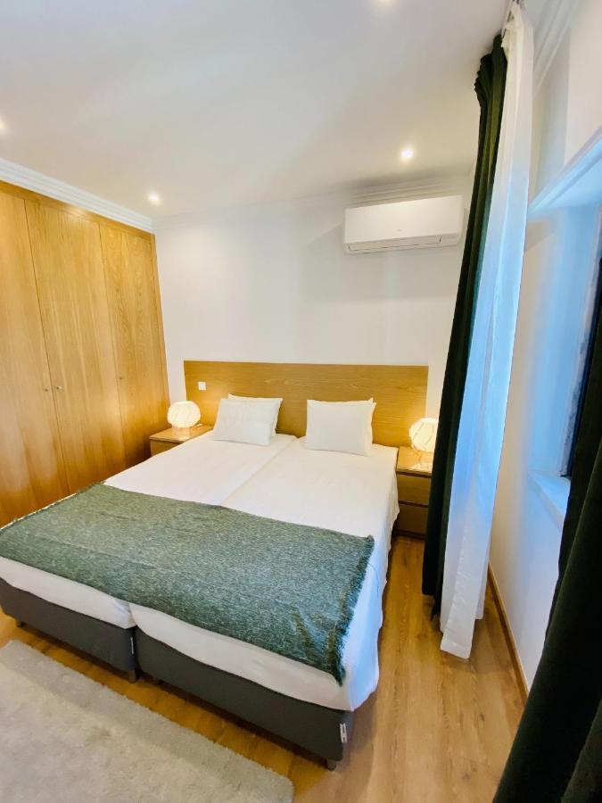 Lovely Apartment For Family And Group Of Friends Povoa de Santa Iria Exterior photo