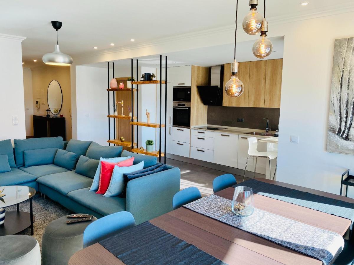 Lovely Apartment For Family And Group Of Friends Povoa de Santa Iria Exterior photo