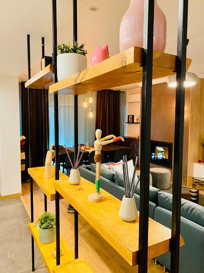 Lovely Apartment For Family And Group Of Friends Povoa de Santa Iria Exterior photo
