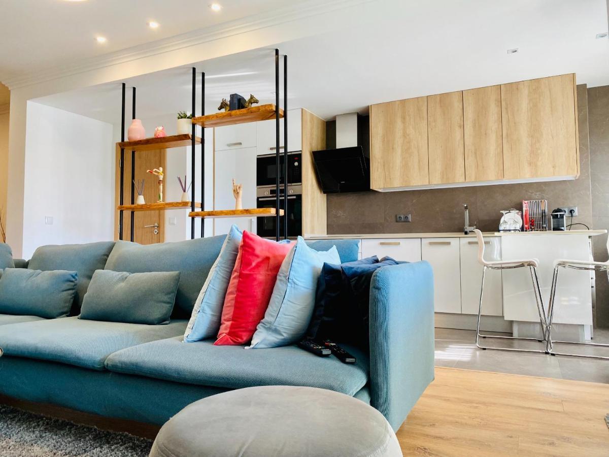 Lovely Apartment For Family And Group Of Friends Povoa de Santa Iria Exterior photo