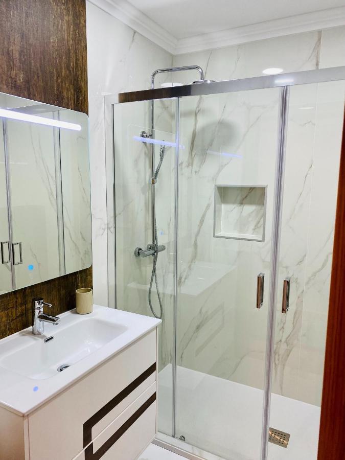 Lovely Apartment For Family And Group Of Friends Povoa de Santa Iria Exterior photo